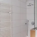 Casa Luxe - 110qm - Stadtmitte - Familienfreundlich - Parkplatz - 5km Zum Legoland * Γκούνζμπουργκ