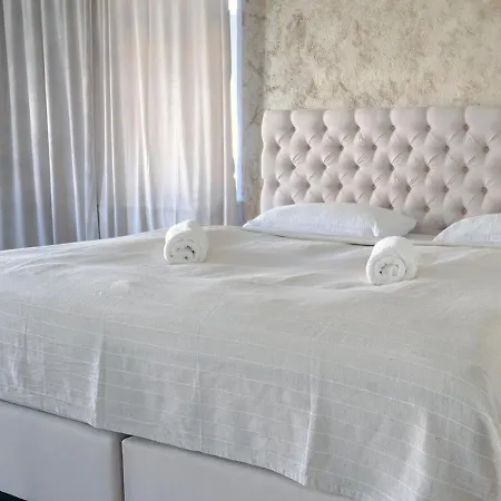 Διαμέρισμα Casa Luxe - 110qm - Stadtmitte - Familienfreundlich - Parkplatz - 5km Zum Legoland Γκούνζμπουργκ